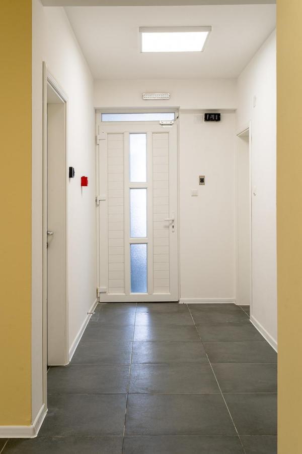Kostovski Rooms-Near E75 To Greece Велес Экстерьер фото